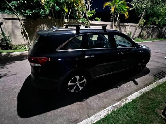 KIA SORENTO 3.3 V6 GASOLINA EX 7L AUTOMATICO KIA SORENTO 3.3 V6 GASOLINA EX 7L AUTOMATICO